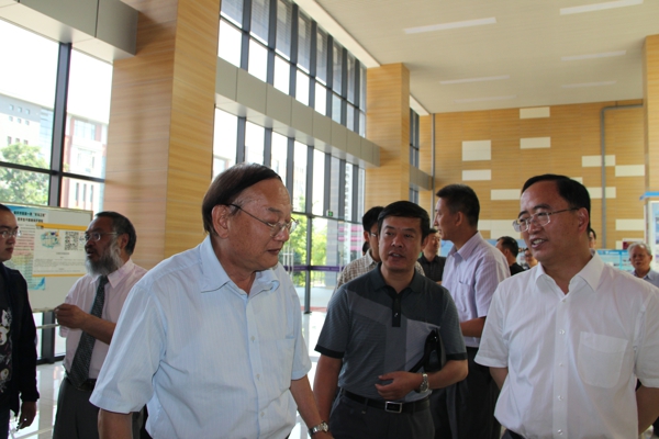 西南地区可再生能源研究与开发协同创新中心