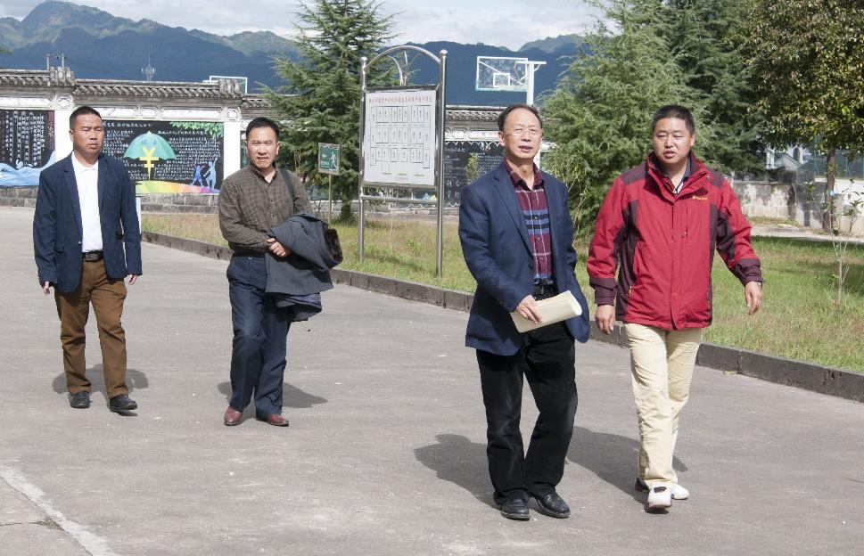 马力副校长到腾冲市调研2017国培计划项目-