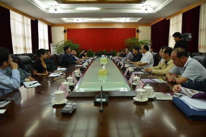 我校与曲靖市人民政府签署战略合作协议-云南