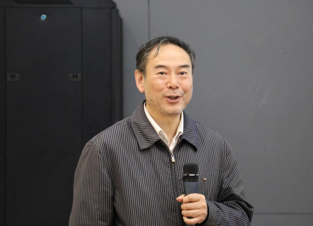 探索地外文明和地外生命——国家杰出青年科学基金获得者、中国科学院国家天文台原副台长、云南天文台原台长、博士生导师李焱教授为云南省“万名校长培训计划”第六期学员授课