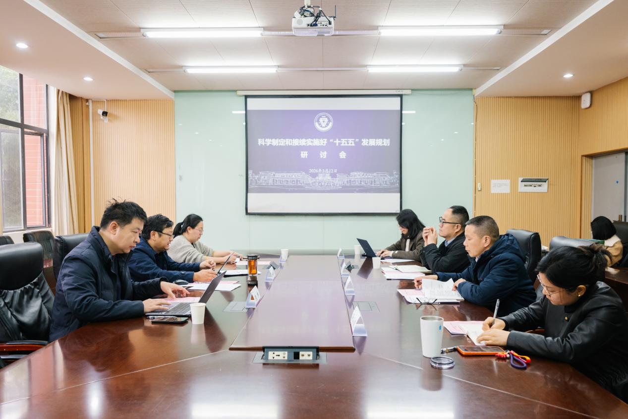 9b251fc0662657e675aee109ff423f26