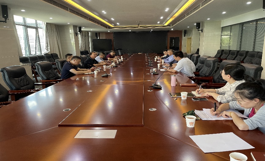 助推乡村振兴、协同创新发展——云南农垦集团率团莅临我校调研与合作