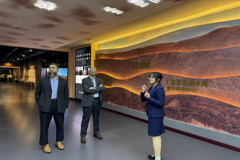 101b0ea6b87a59e46cec93eb4c7d0818