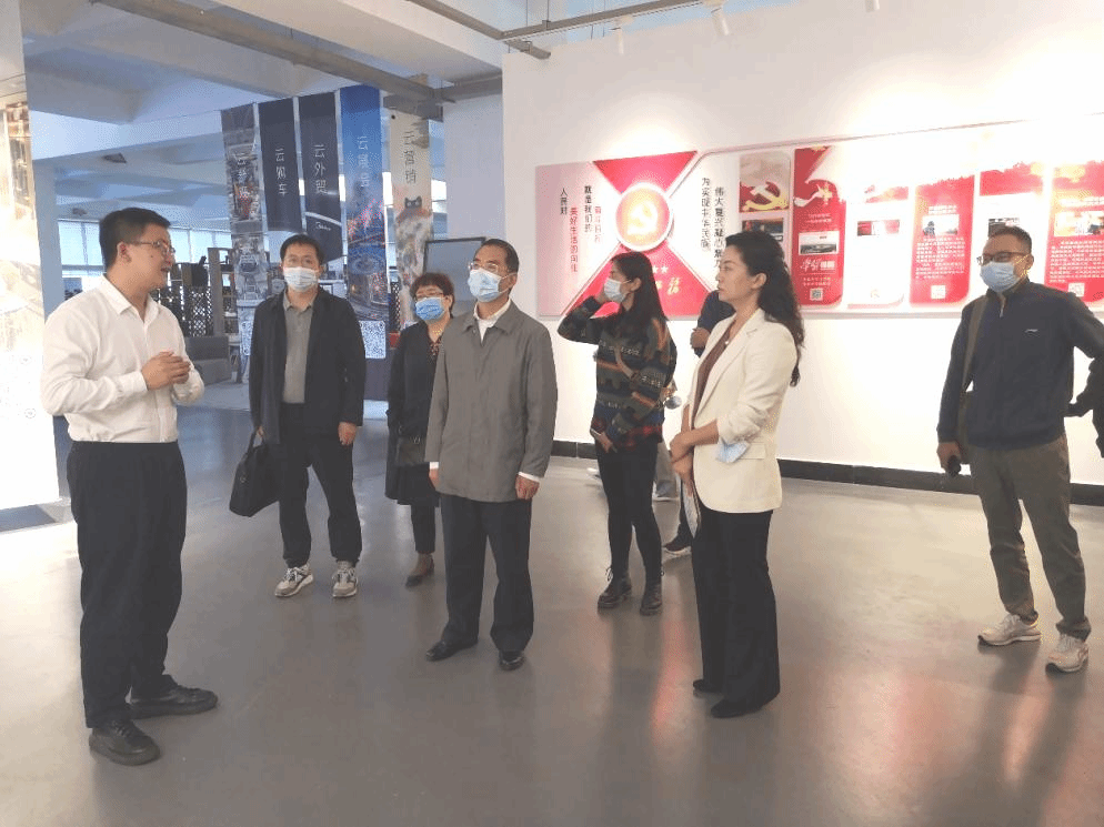 访企拓岗促就业：校纪委书记王志刚一行到五华科技产业园调研